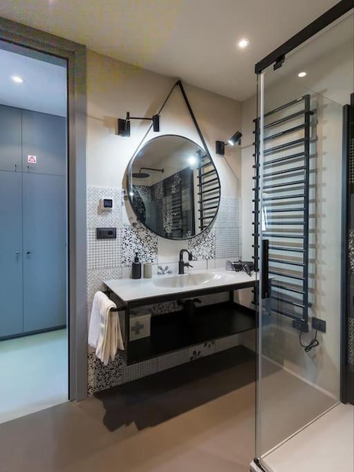 Loft De24 By Irundo Apartment โรวีน ภายนอก รูปภาพ